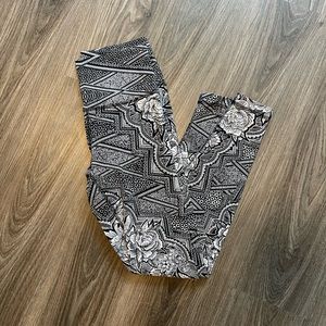 Lululemon printed leggings